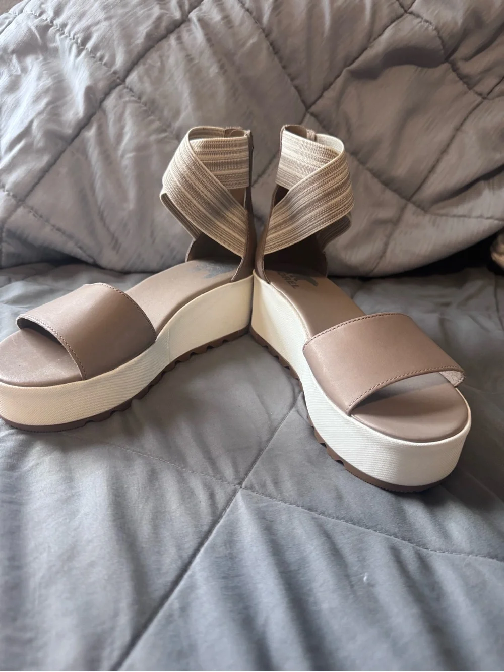 Women’s Sorel Cameron Beige Elastic Ankle Wedge Sandals